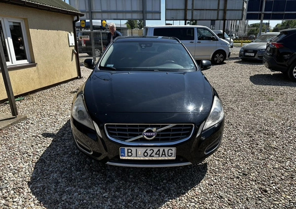 Volvo V60 cena 33600 przebieg: 273000, rok produkcji 2011 z Białystok małe 254
